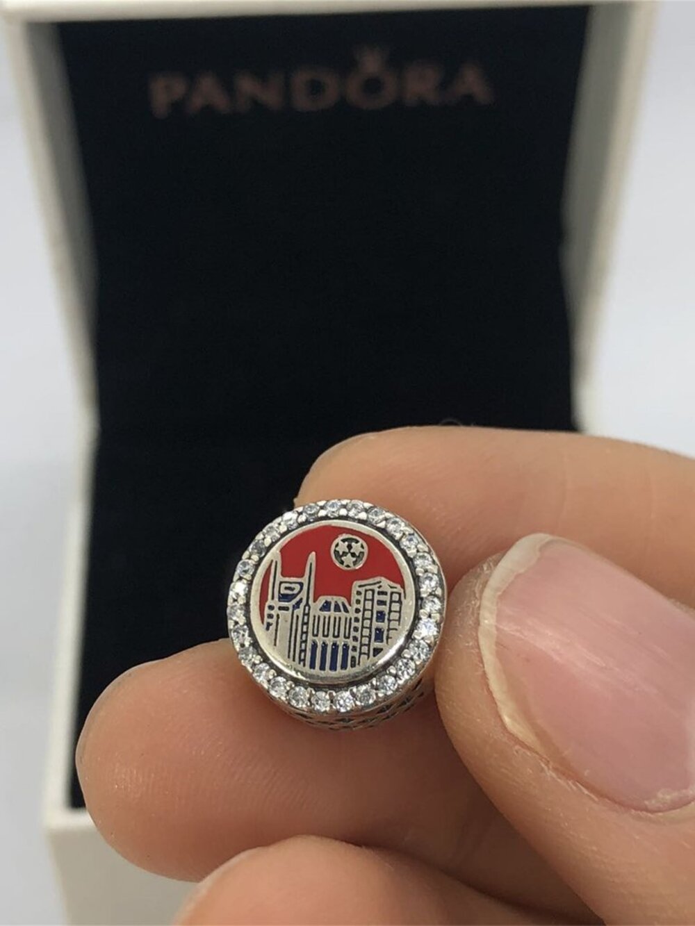 ✨🔥Pandora Nashville Guitar Music City Exclusive Charm